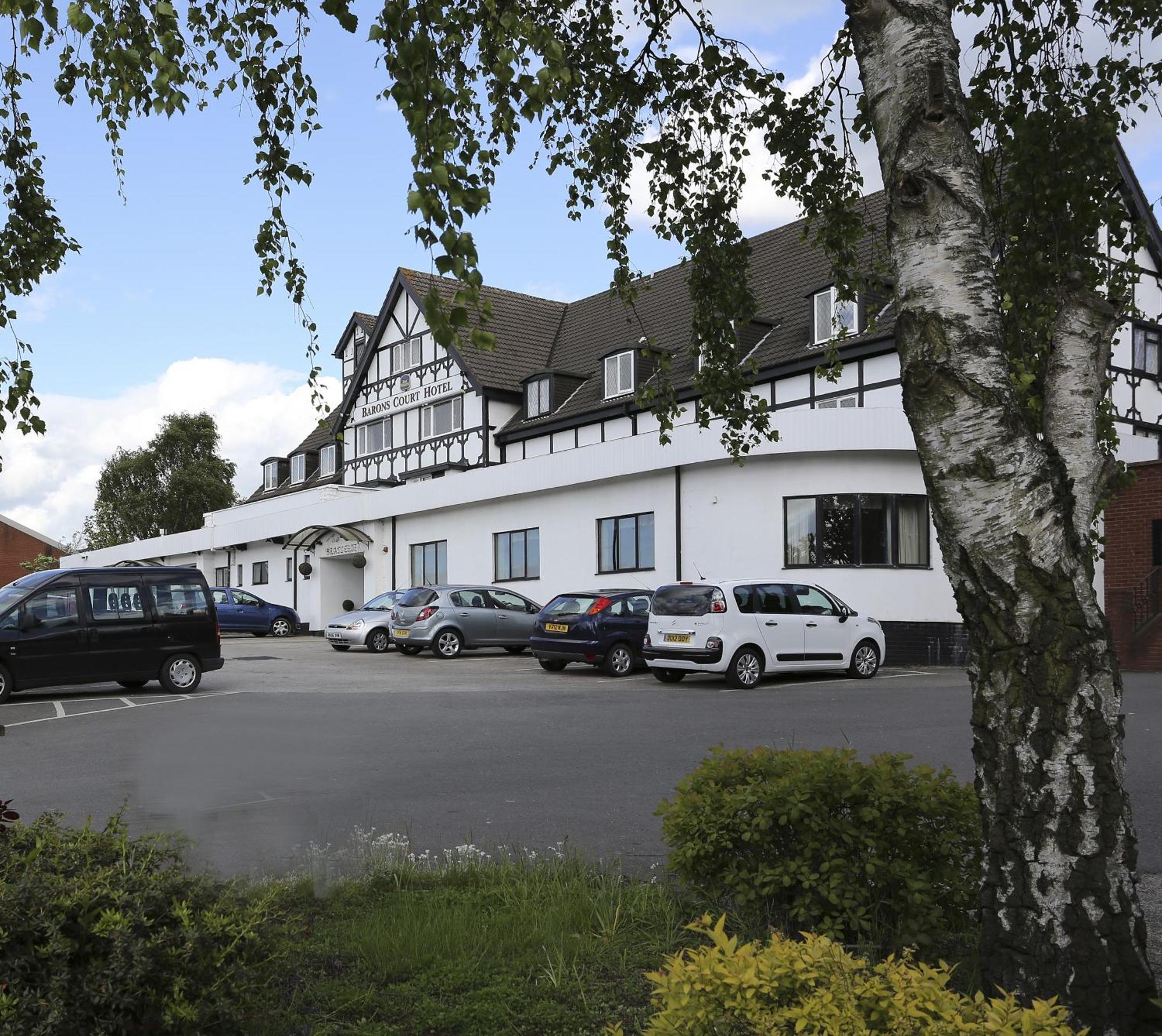 Barons Court Hotel וואלסל מראה חיצוני תמונה