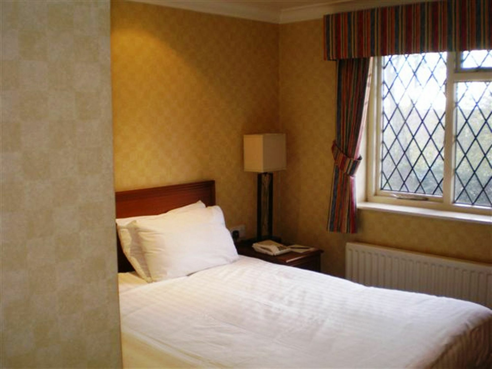Barons Court Hotel וואלסל מראה חיצוני תמונה